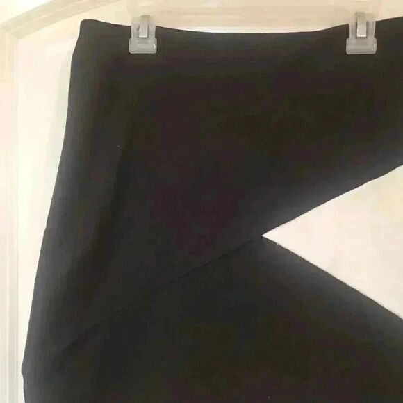 Banana Republic Women's Colorblock Black & Ivory Rayon/Nylon/Spandex Side Zip Mi - Picture 6 of 11